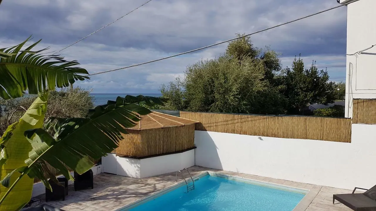 Villa Mercadante Capo dʼOrlando